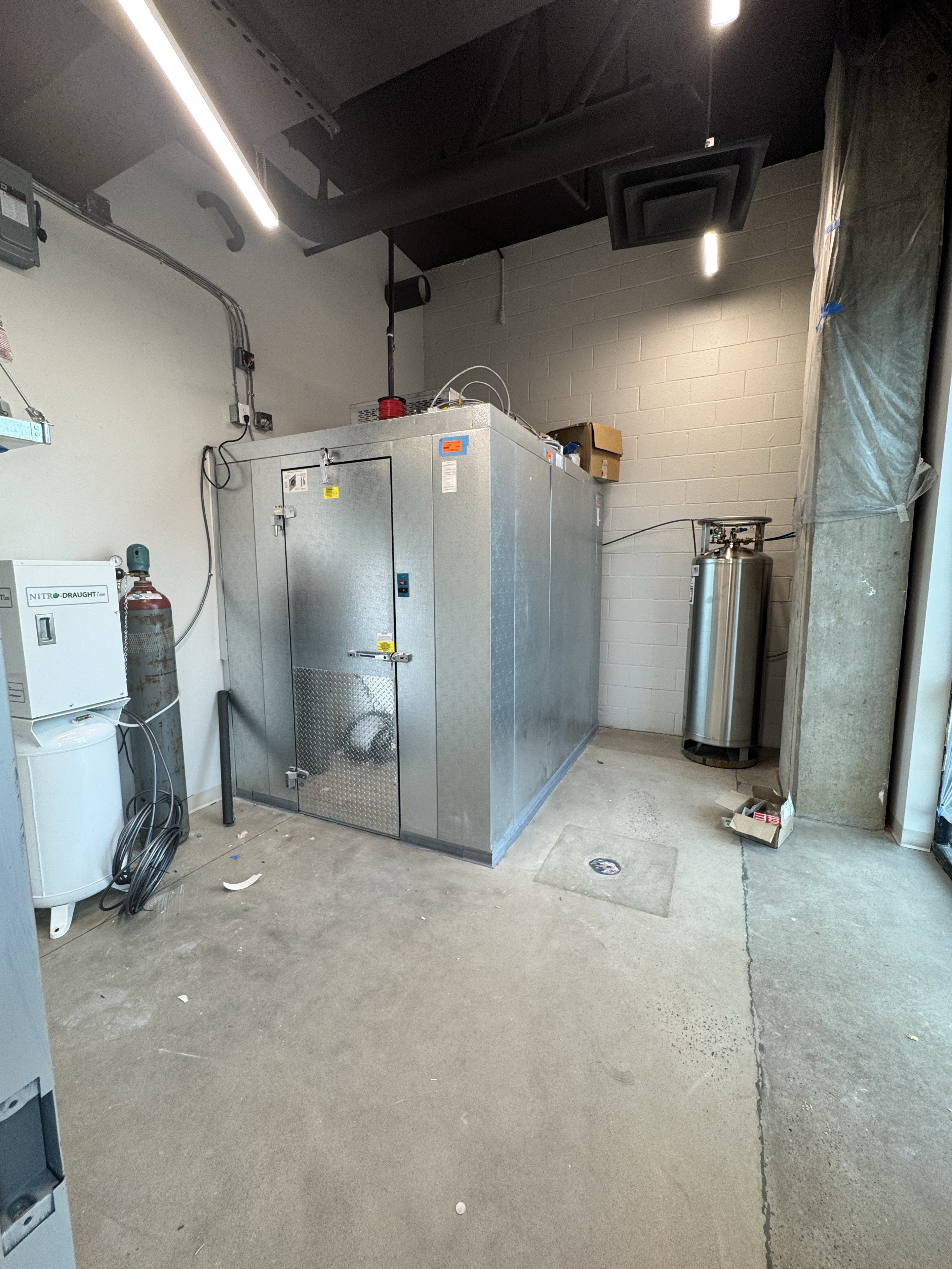 Walk-in cooler and carbon dioxide equipment installed at Libations